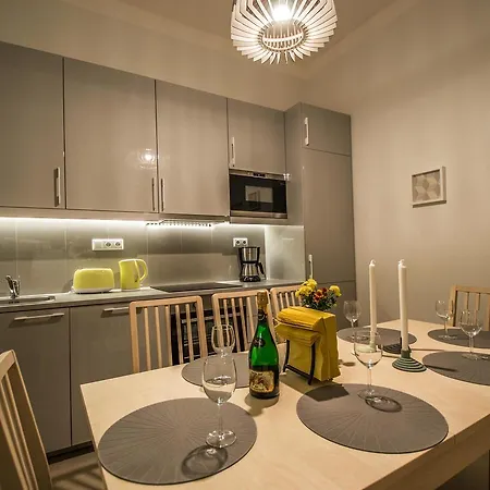 3Bdr City Center Ruterra Apartment Prague Exterior photo